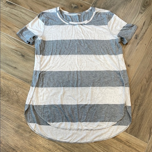 lululemon athletica Tops - Lululemon Gray and White Striped Women's Top